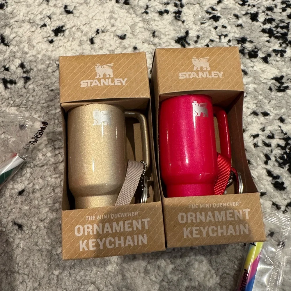 Starbucks Red Holiday Tumbler with Colorful Straws and Keychain Ornaments
